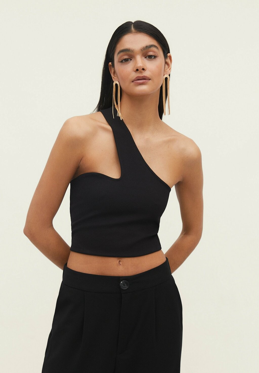 

Топ Stradivarius, черный