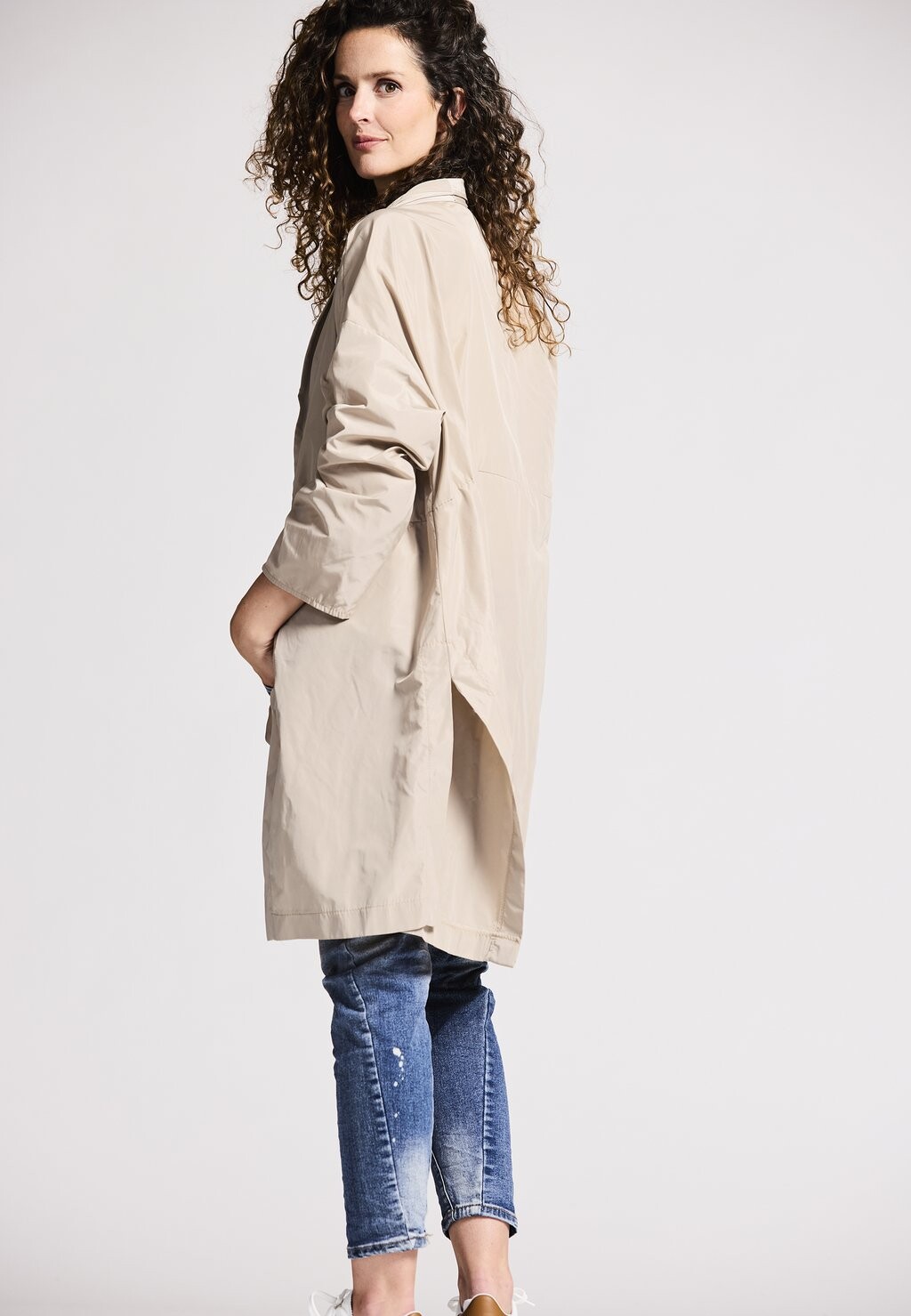 

Тренчкот COOL TRENCH Andijamo, кремовый