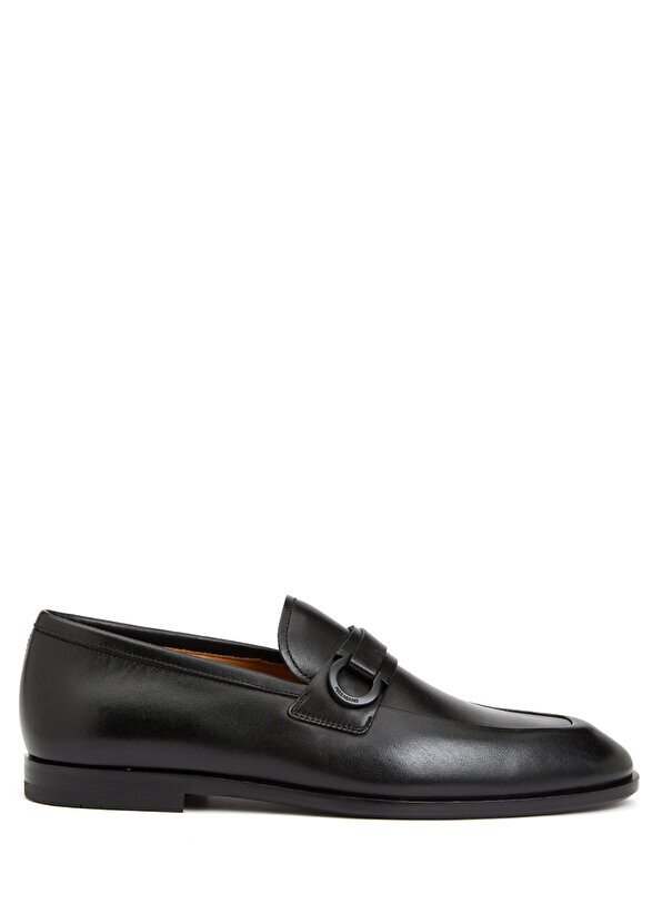 

Мужские кожаные туфли с черной тесьмой Ferragamo