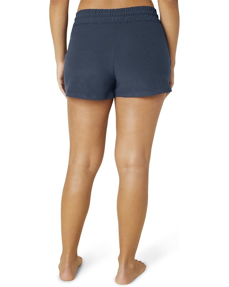 

Шорты Beyond Yoga Spacedye Worked Up Shorts, цвет Nocturnal Navy