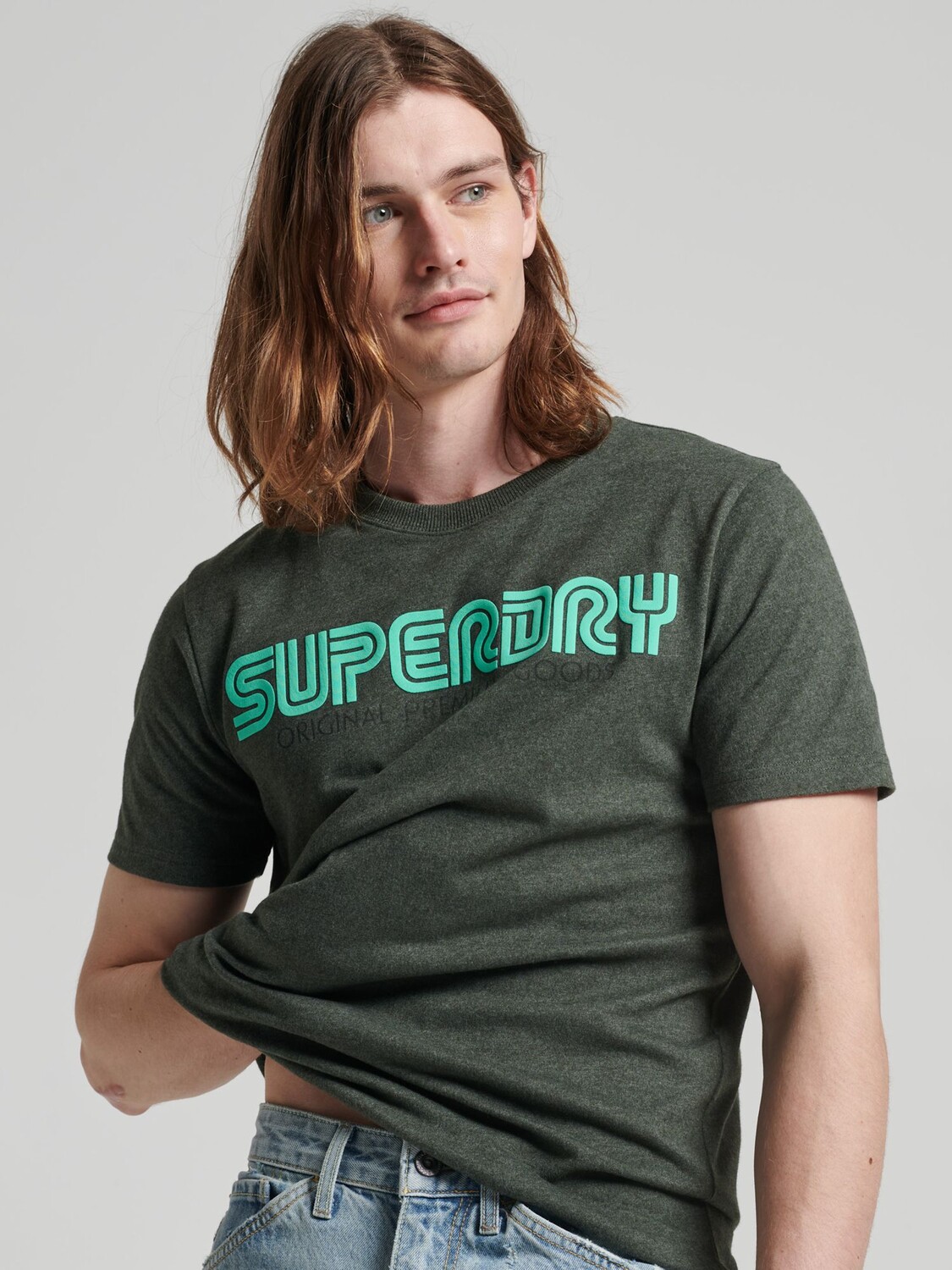 

Футболка с повторяющимся узором Superdry Retro, цвет Dark Moss Marl