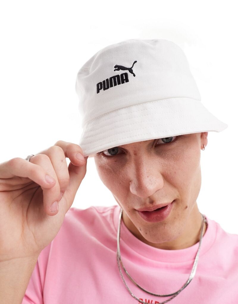 

Белая панама с логотипом Puma