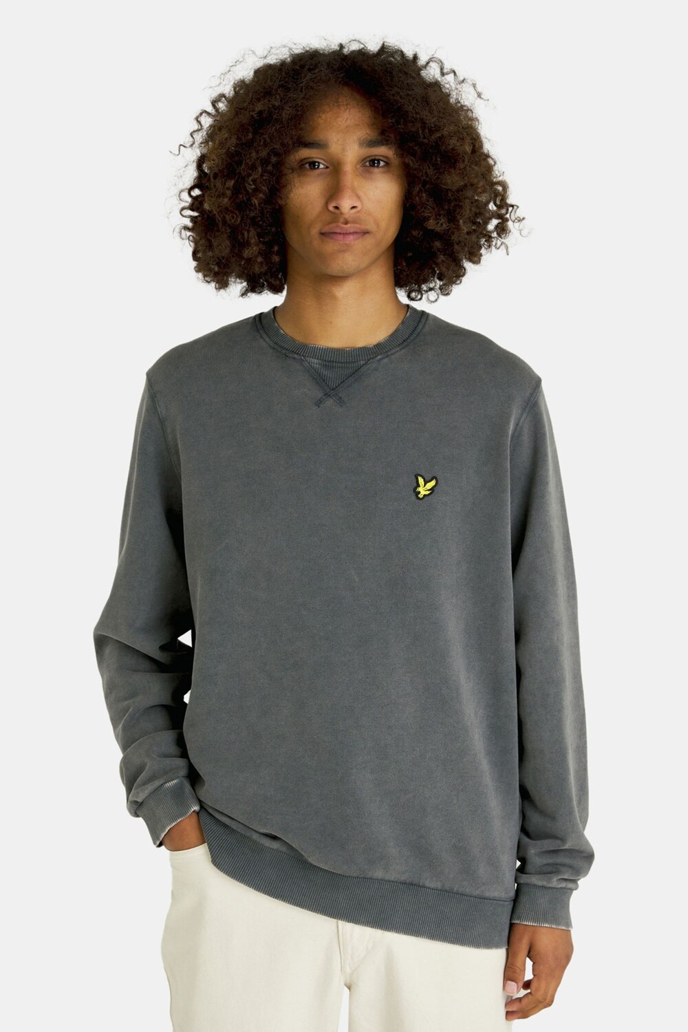 

Стираная черная толстовка с круглым вырезом Lyle & Scott, черный