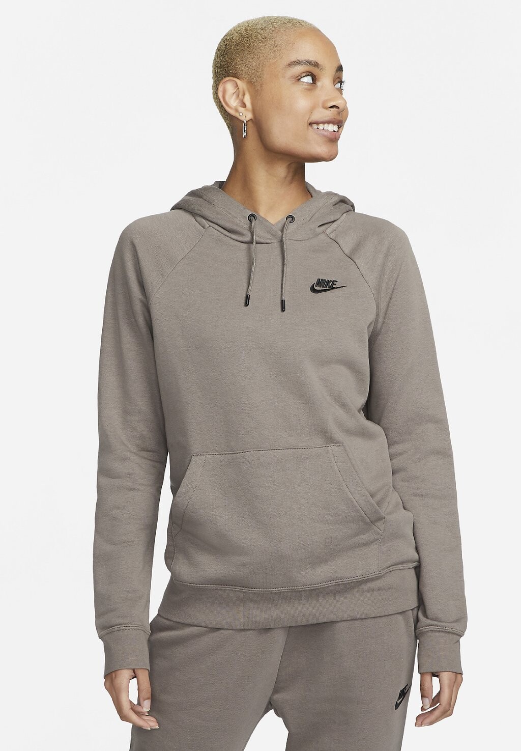 

Худи с капюшоном Nike