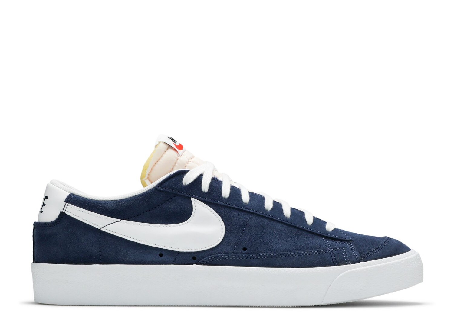 

Кроссовки Nike Blazer Low '77 Suede 'Midnight Navy', синий