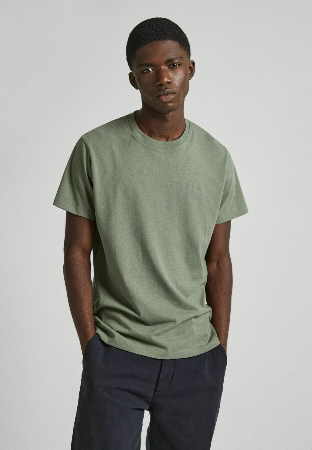 Базовая футболка Connor Pepe Jeans, цвет umber green