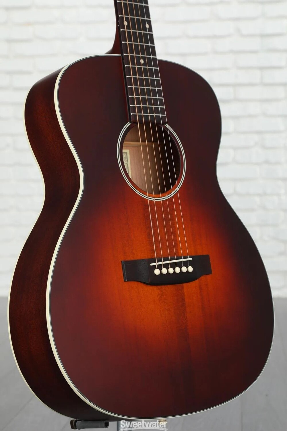 

Акустически-электрическая гитара Recording King Series 11 000 - Прозрачный Brownburst