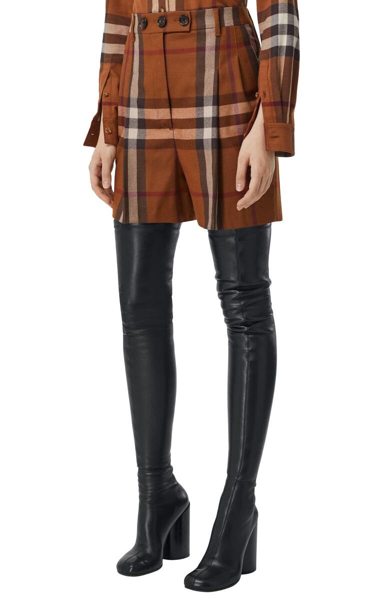 

Шерстяные шорты в клетку BURBERRY