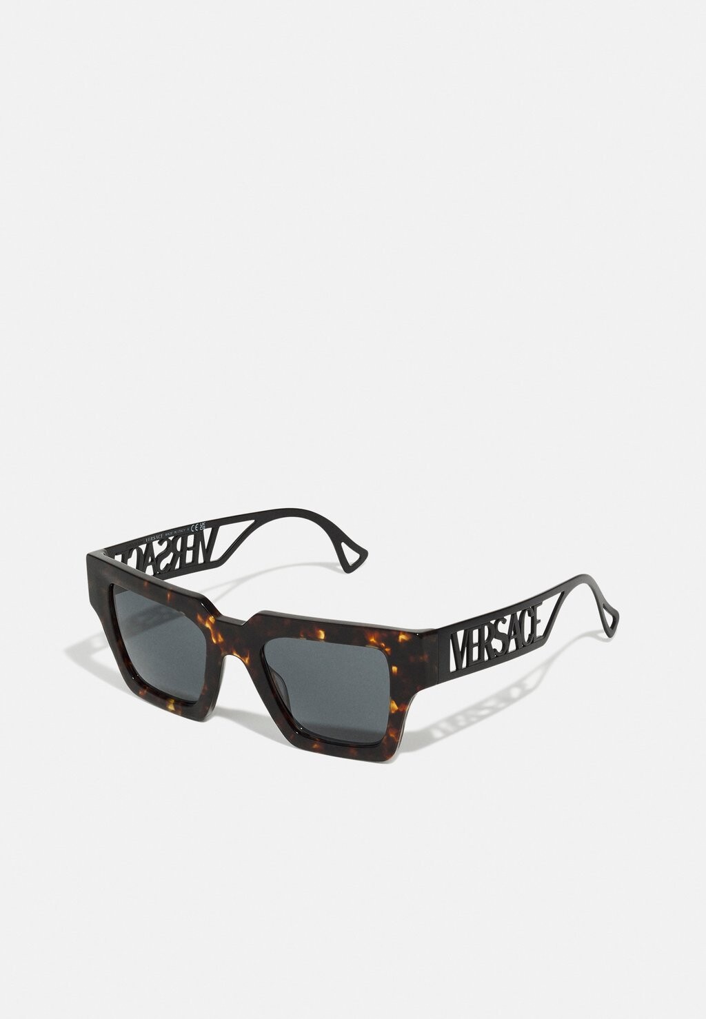 

Солнцезащитные очки Versace