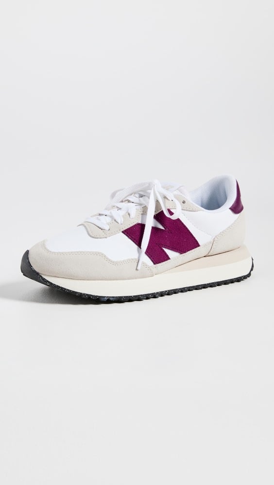 

Кроссовки New Balance 237, белый