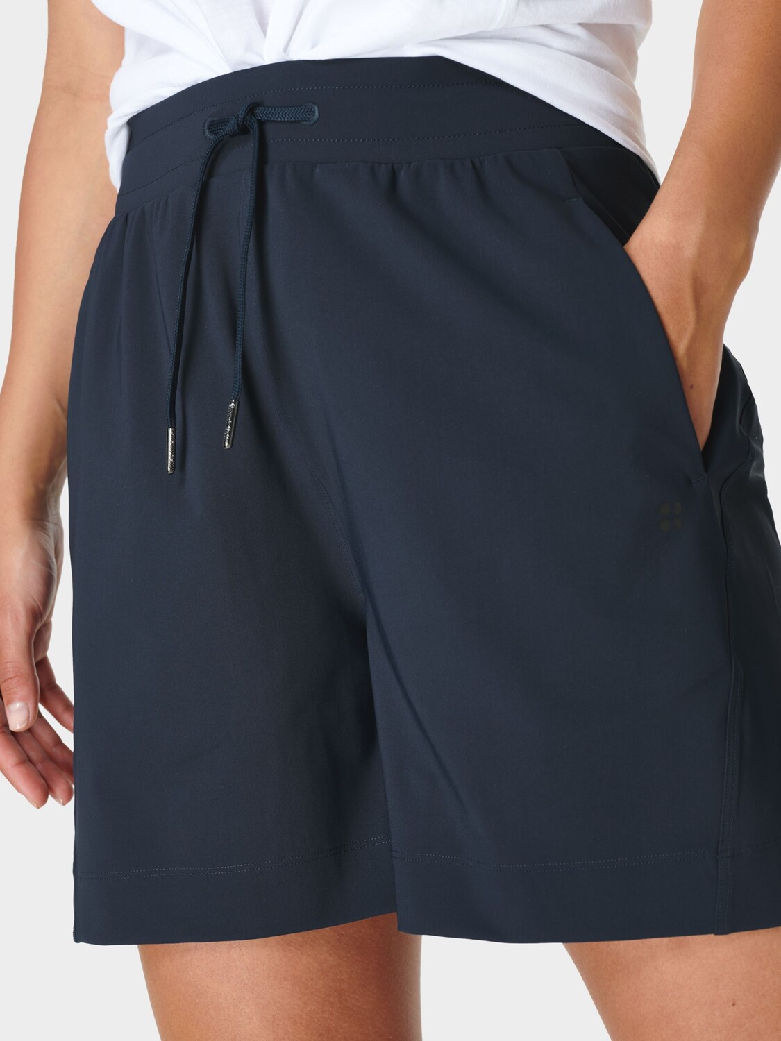 

Шорты Sweaty Betty Explorer 5,5 дюйма, темно-синие