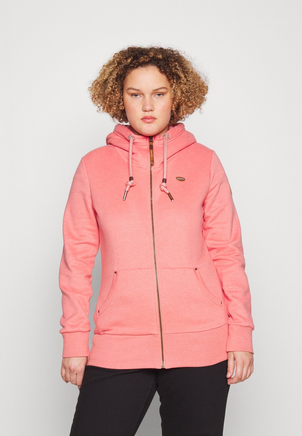 

Толстовка на молнии Ragwear Plus, пыльно-розовый