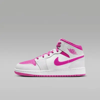 

Кроссовки Jordan Air 1 Mid, цвет Iris Whisper/White/Fire Pink