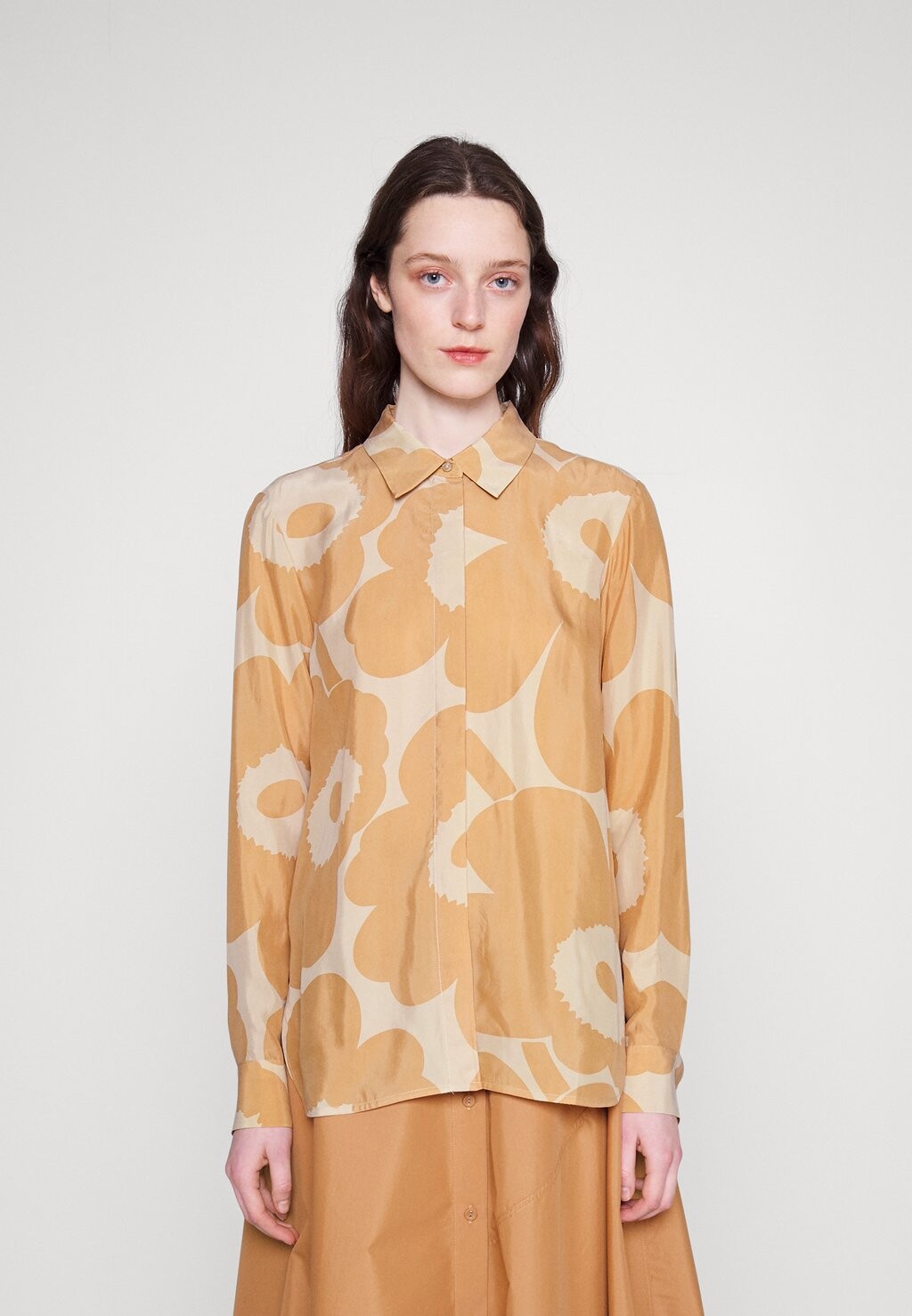 

Блуза на пуговицах Marimekko, бежевый