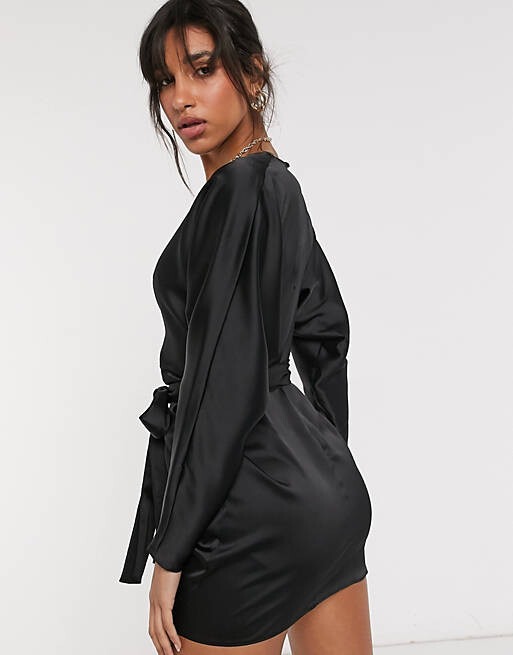 

Черное атласное платье мини с рукавами «летучая мышь» и запахом на талии ASOS DESIGN, Черный