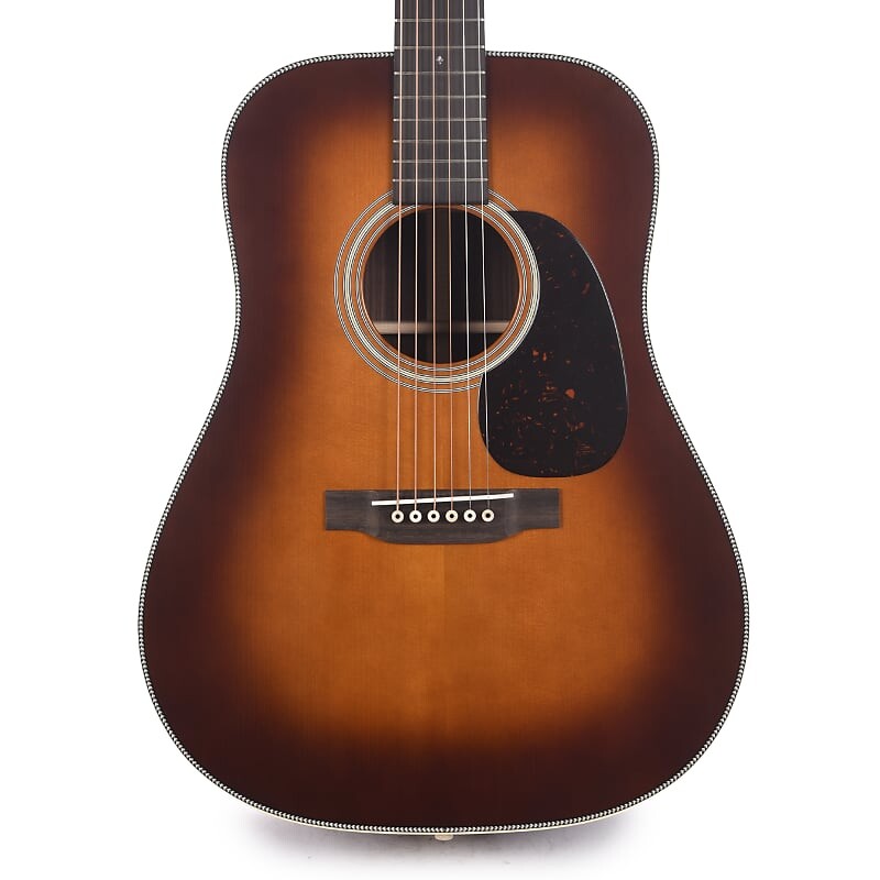 

Акустическая гитара Martin Custom Shop D-28 Authentic 1937 Ambertone Vintage Low Gloss