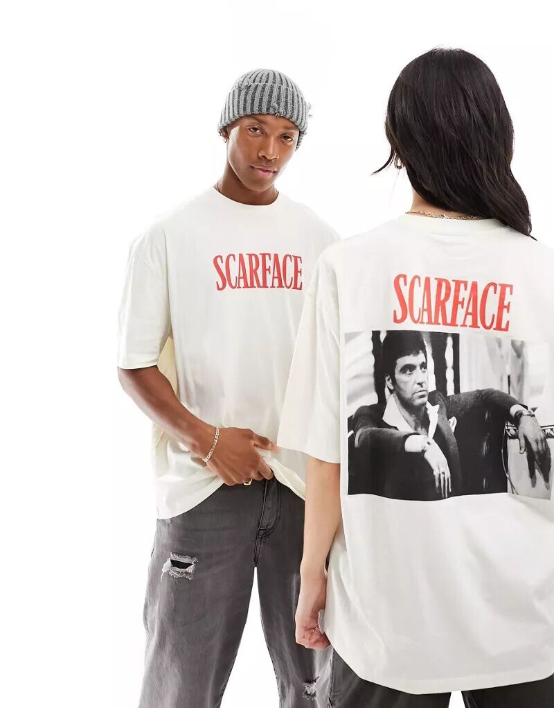 

Свободная футболка унисекс цвета экрю с изображением Scarface ASOS