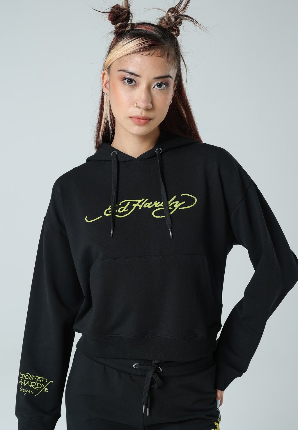

Худи Ed Hardy