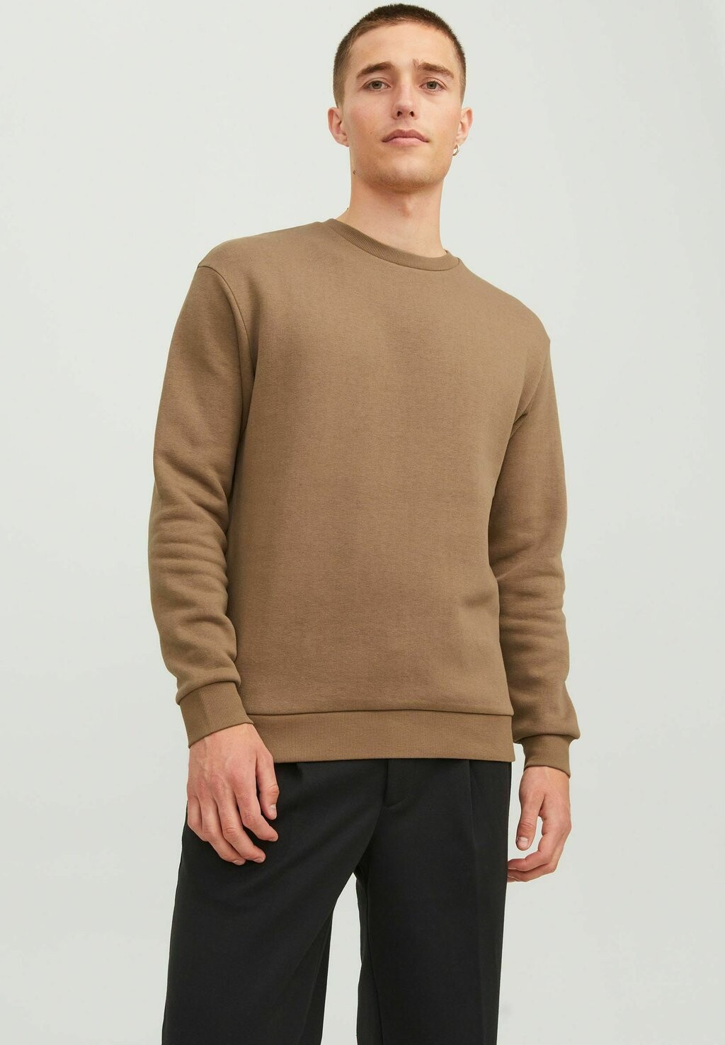 

Толстовка JJEBRADLEY CREW NOOS Jack & Jones, выдра