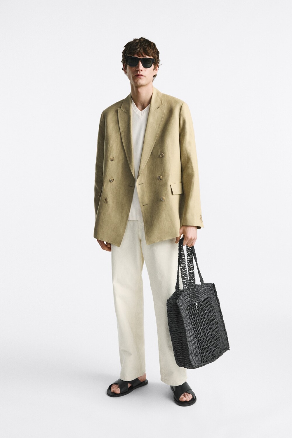 

Сандалии с пересеченными руками Zara, черный