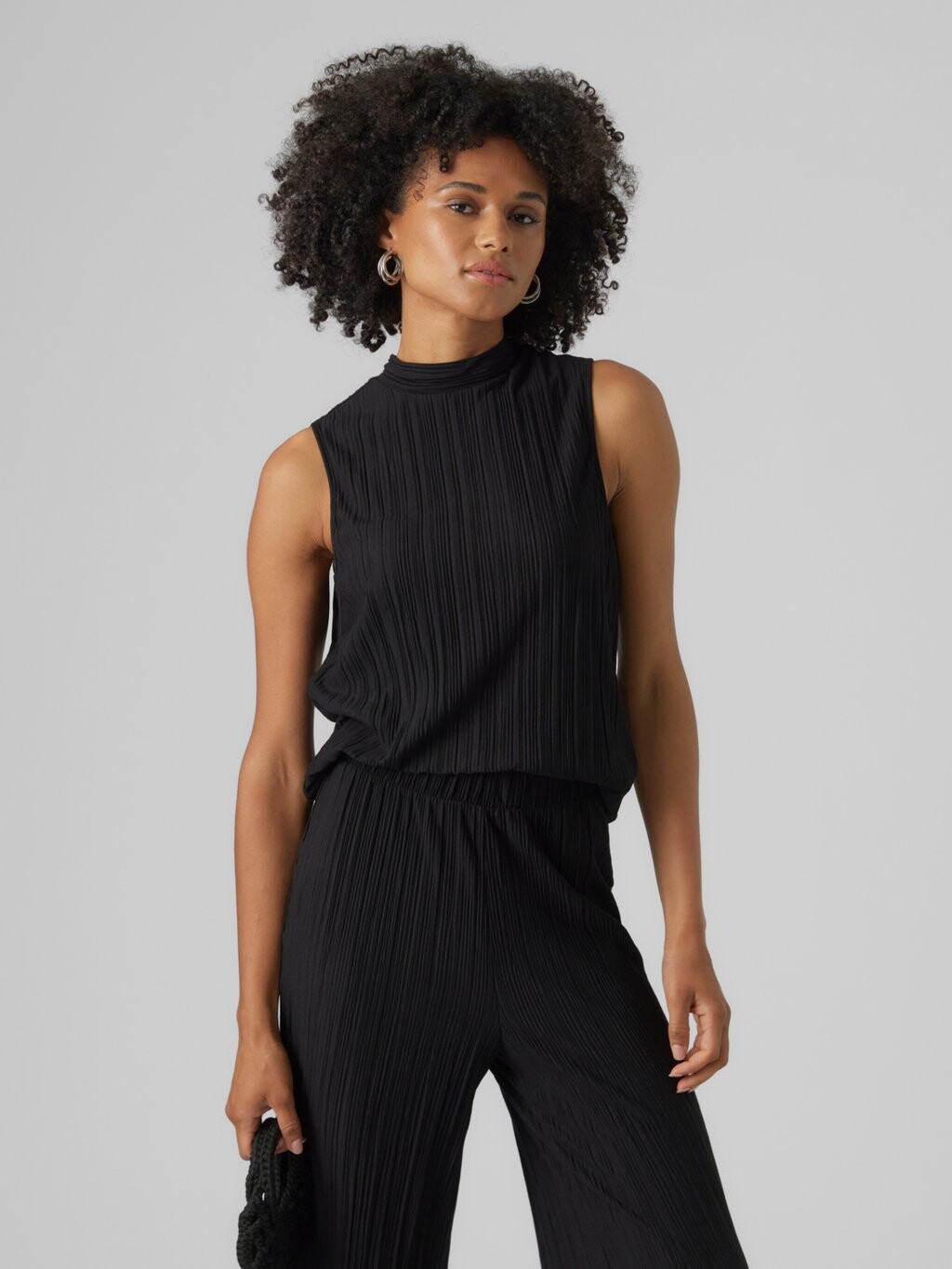 

Топ Vero Moda, черный