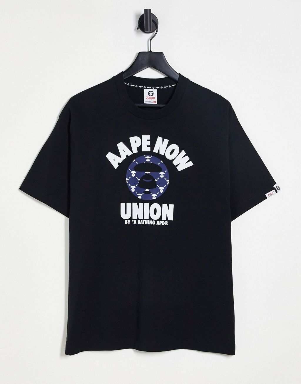 

Черная футболка колледжа Aape By A Bathing Ape
