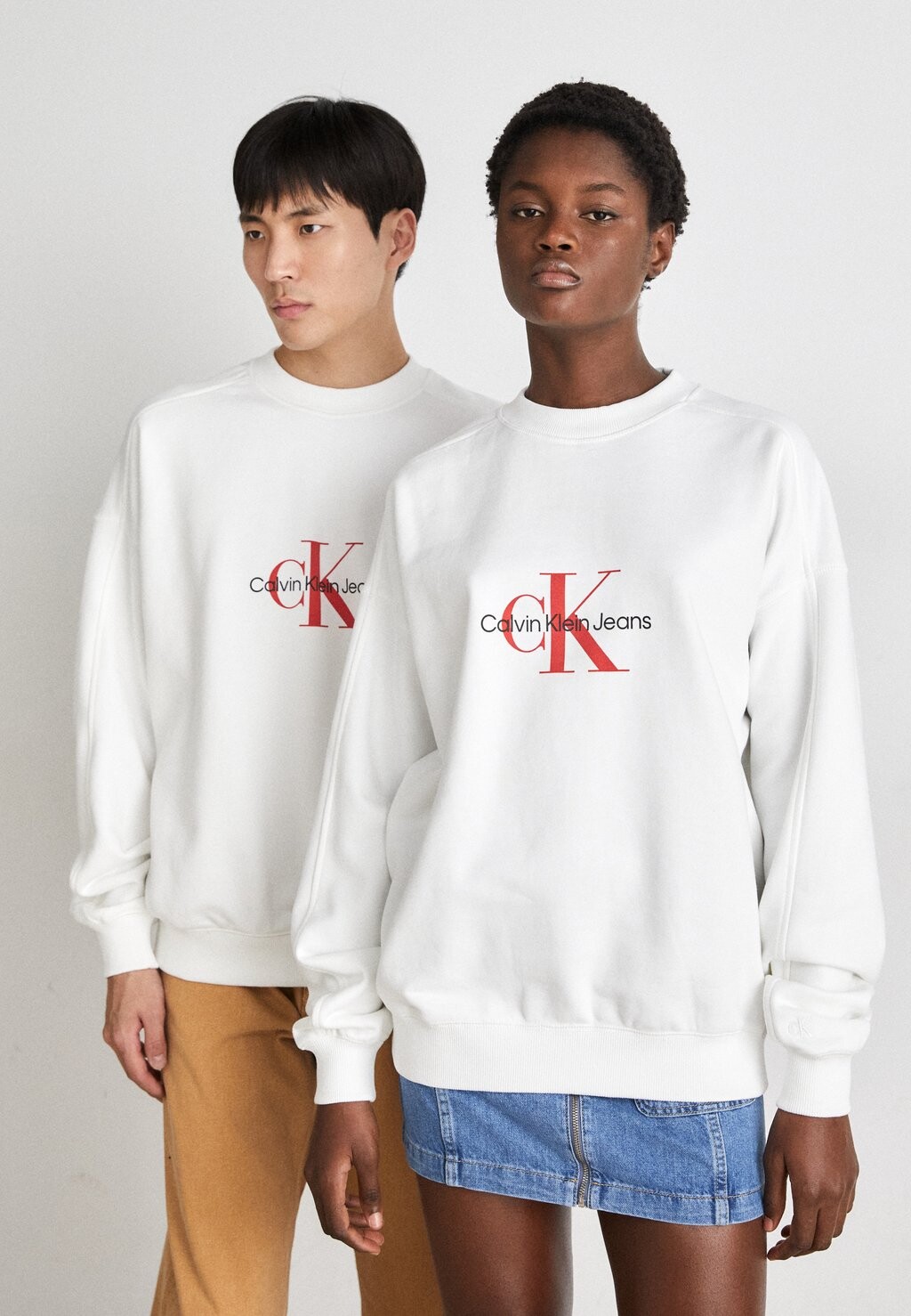 

Толстовка UNISEX Calvin Klein Jeans, белый