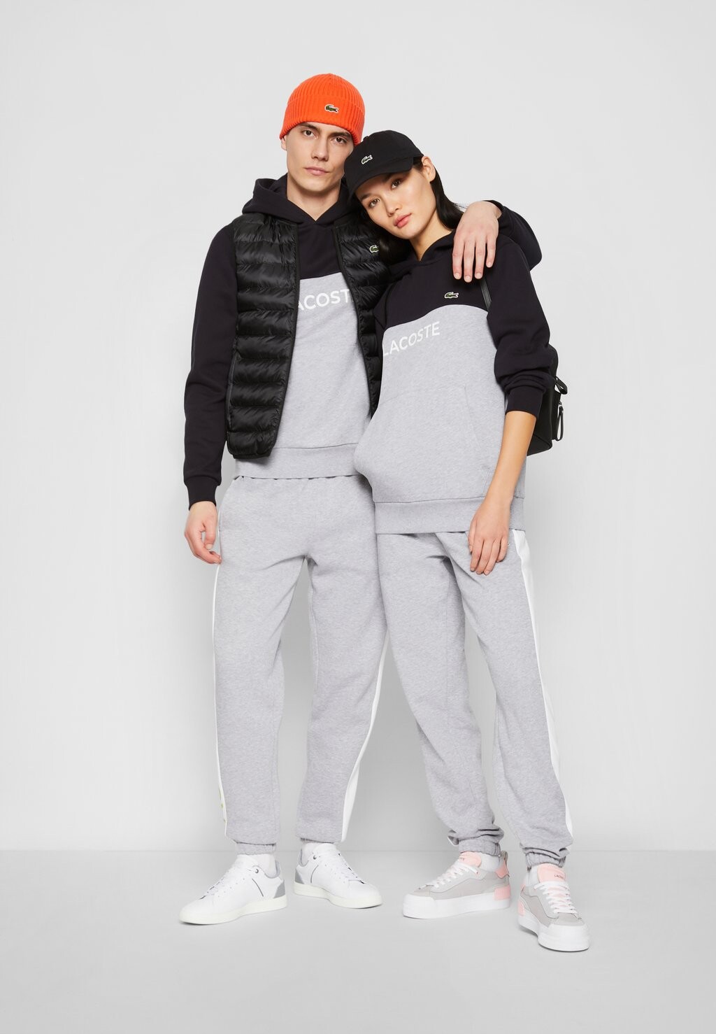 

Толстовка с капюшоном Lacoste