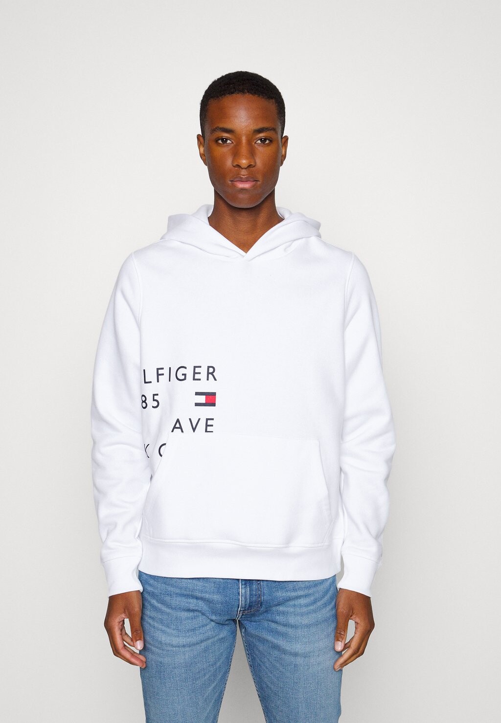 

Худи Tommy Hilfiger, белый