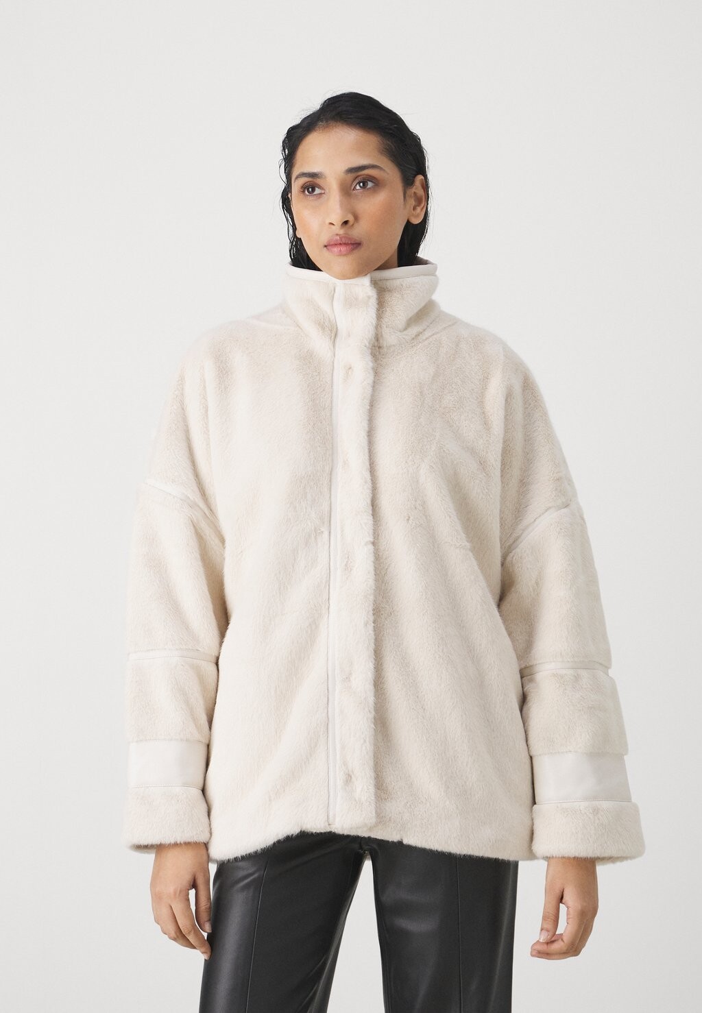 

Куртка зимняя GOOSEBERRYBBLYN JACKET Bruuns Bazaar, кремовый