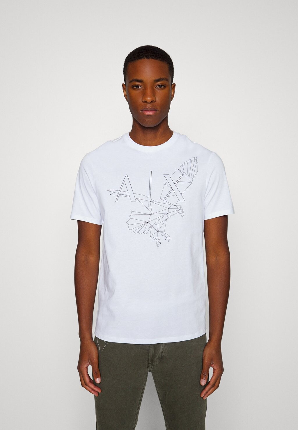 

Футболка с принтом Armani Exchange, белый