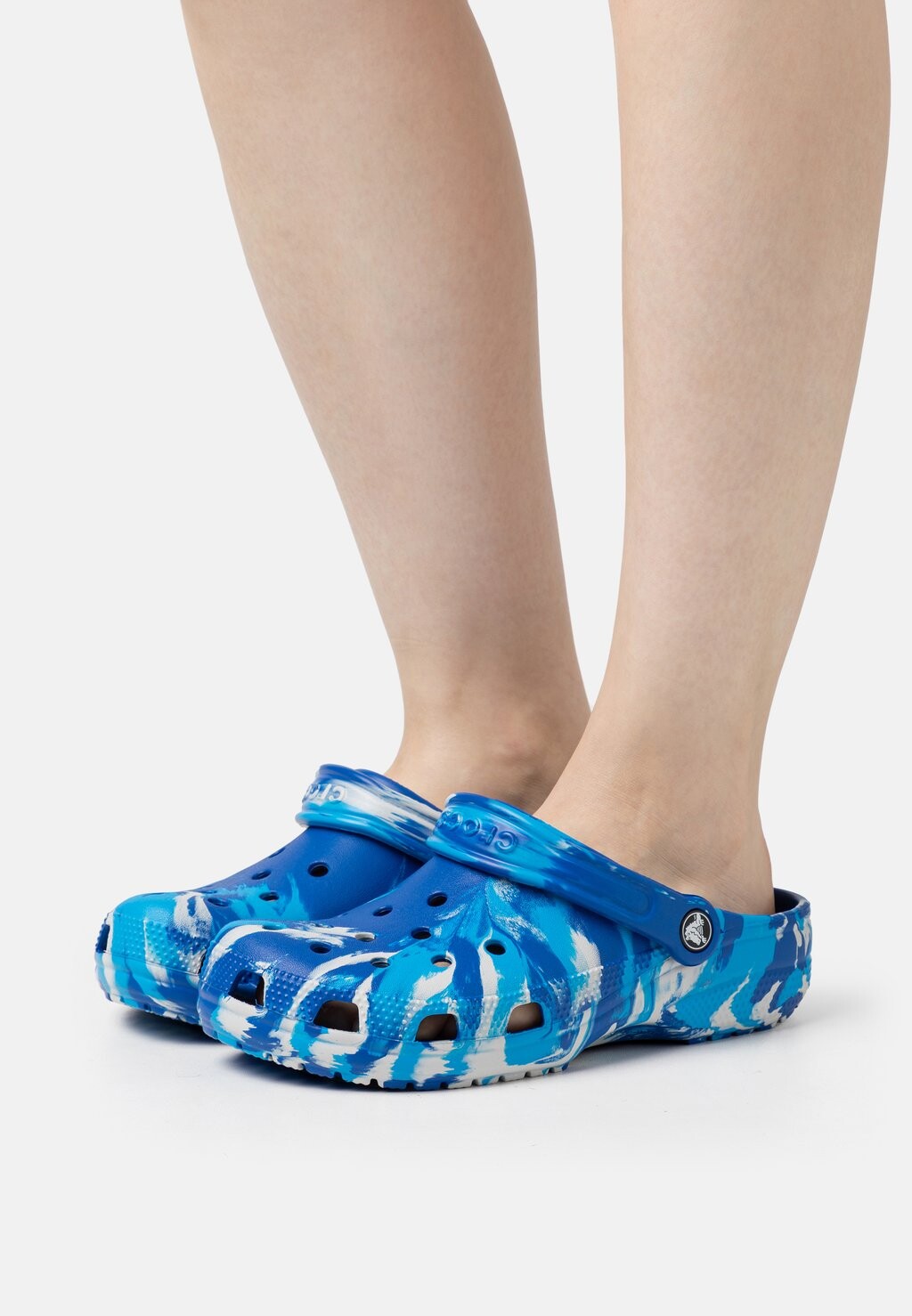 

Шлепанцы Crocs