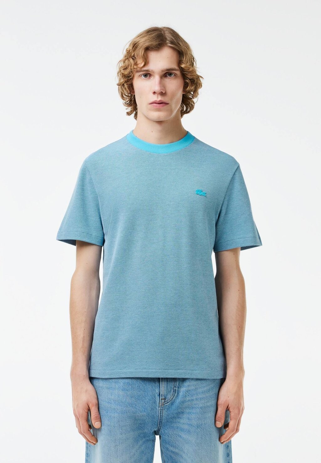 

Базовая футболка Lacoste, светло-синий