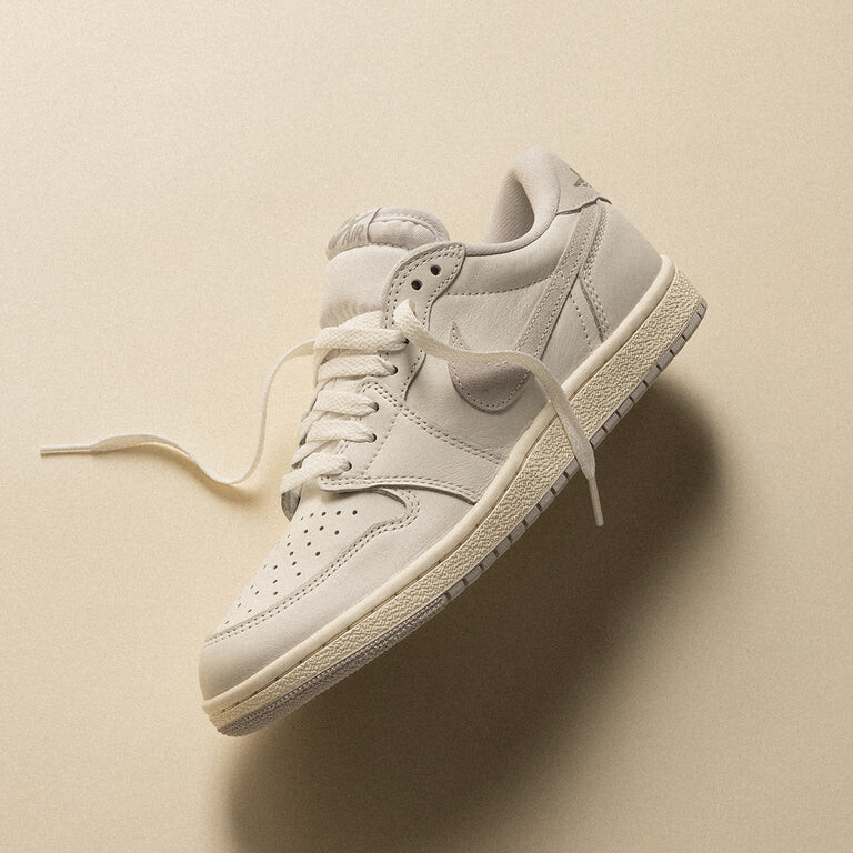 

Кроссовки Nike Air 1 Low 85 Air Jordan, белый