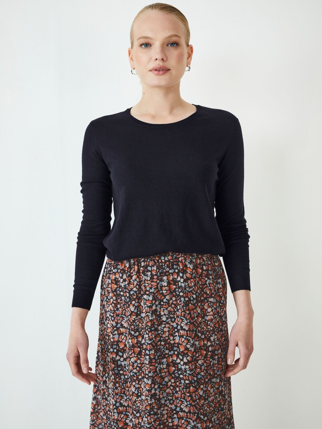 

hush Clara Fine Knit джемпер с круглым вырезом, черный