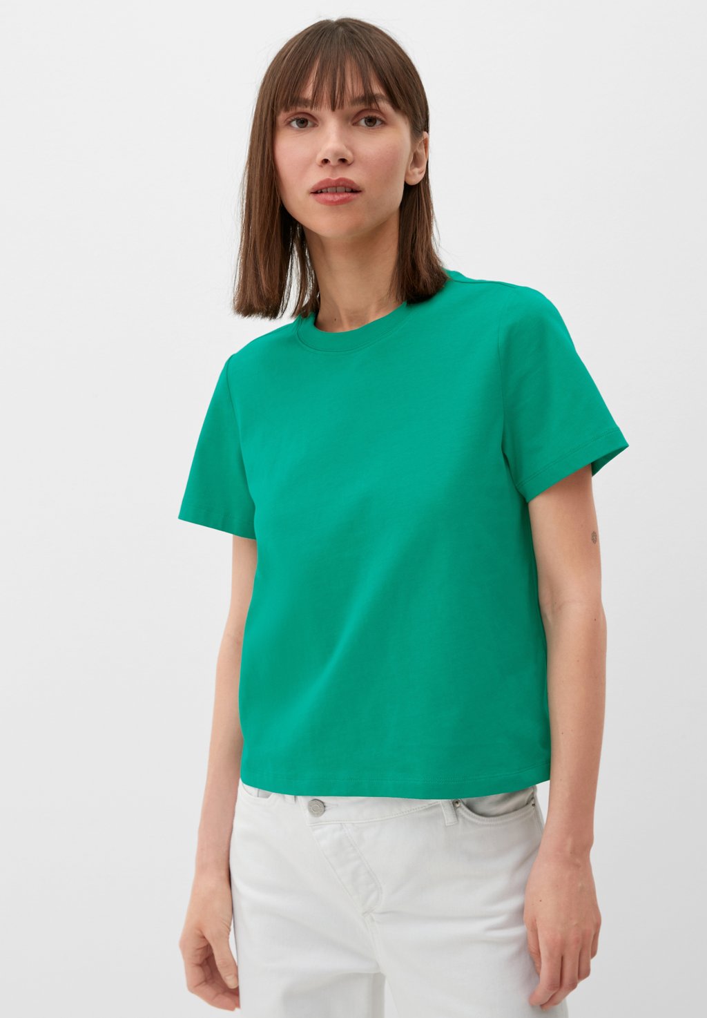 Базовая футболка MIT CREW NECK-AUSSCHNITT s.Oliver, цвет grün