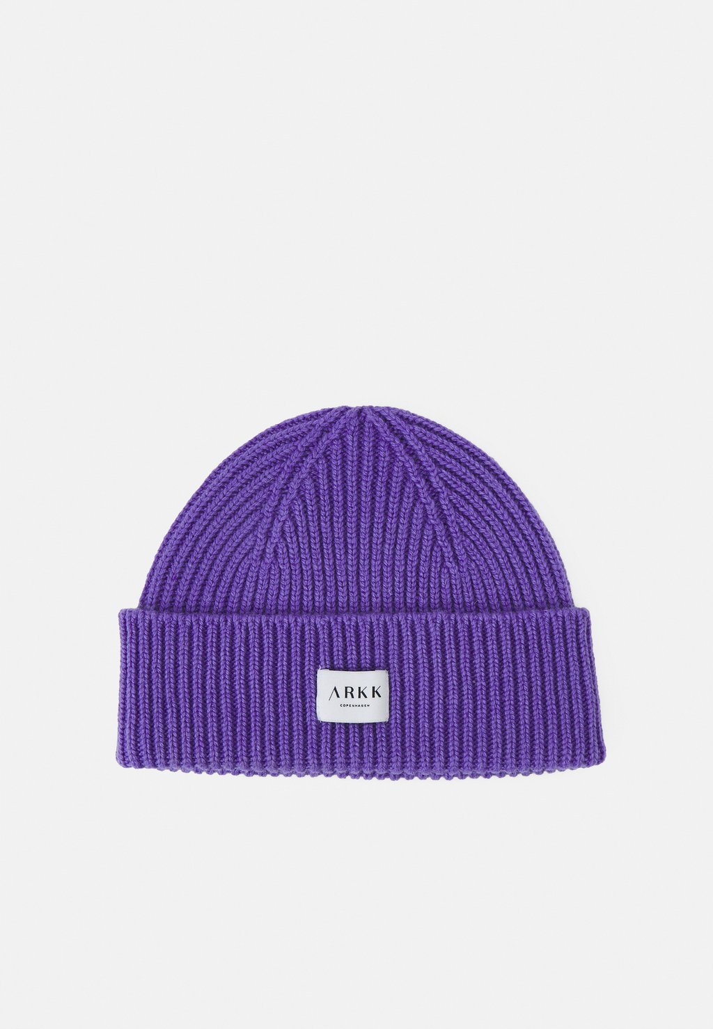 

Шапка Classic Beanie Unisex ARKK Copenhagen, цвет dahlia purple