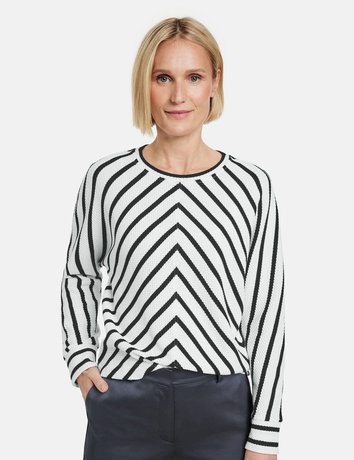 

Футболка Gerry Weber 1/1 Arm, экрю/белый/черный принт