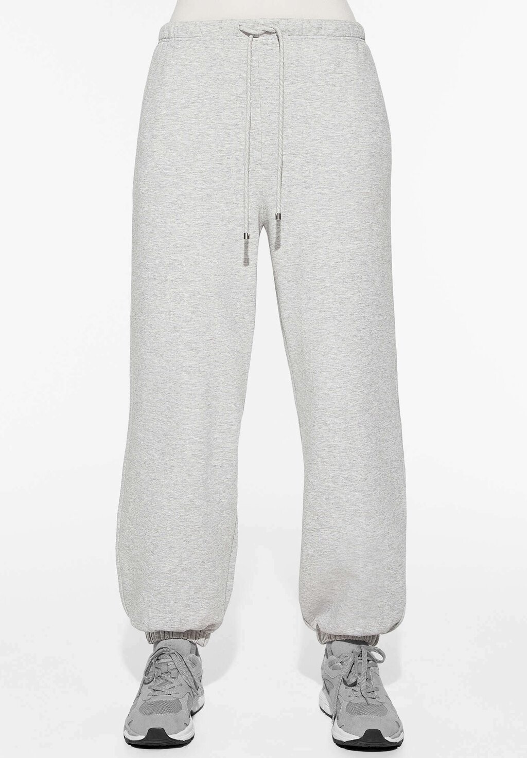 

Спортивные брюки Warm-Joggers OYSHO, цвет light grey