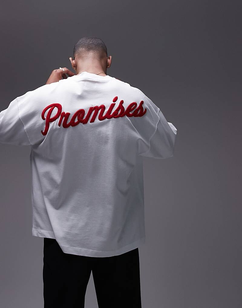 

Белая футболка Topman Extreme Oversize из плотной ткани с красной вышивкой «Promises» спереди и сзади