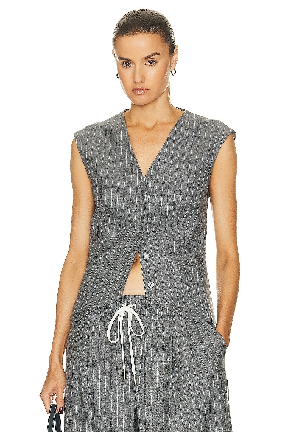 

Жилет St. Agni Wool, цвет Chalk Stripe