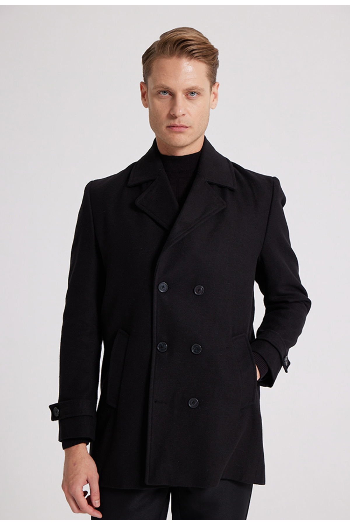 Черное пальто классического кроя D'S Damat, черный