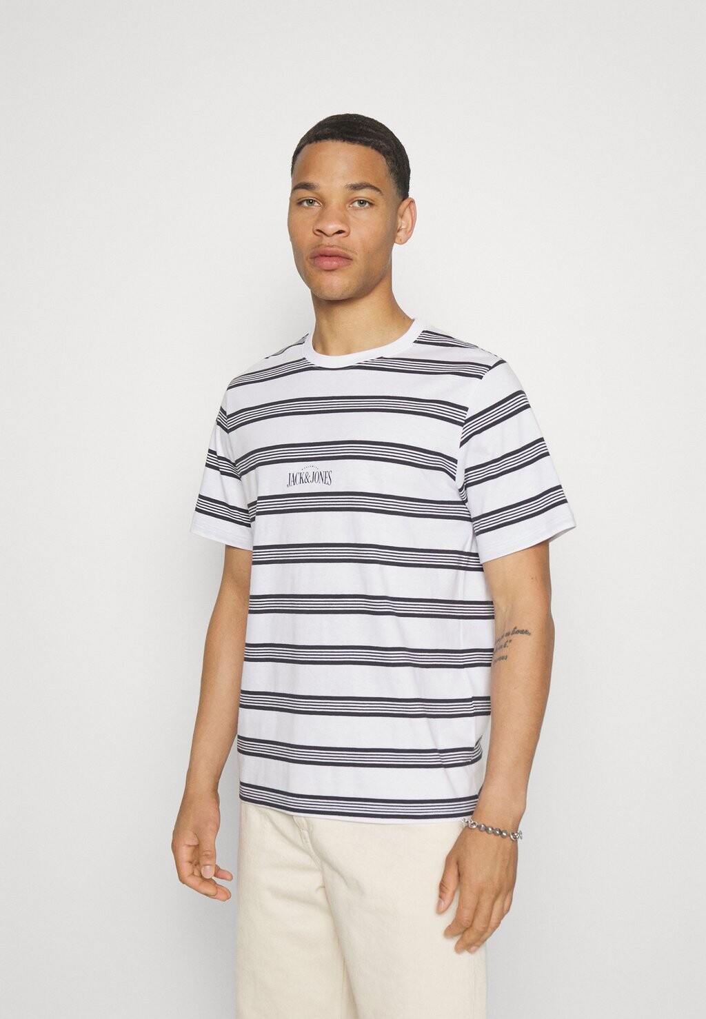 

Футболка с принтом Jack & Jones, белый