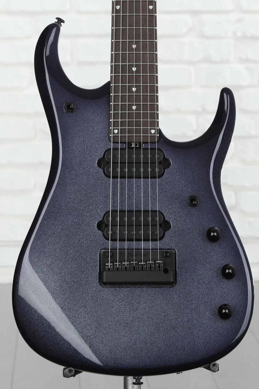 

Новая электрогитара Ernie Ball Music Man JP15 7 — Eclipse Sparkle, эксклюзив Sweetwater