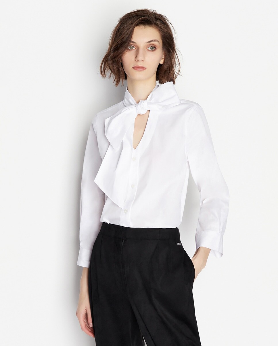 

Женская рубашка из поплина с бантом на шее Armani Exchange, белый