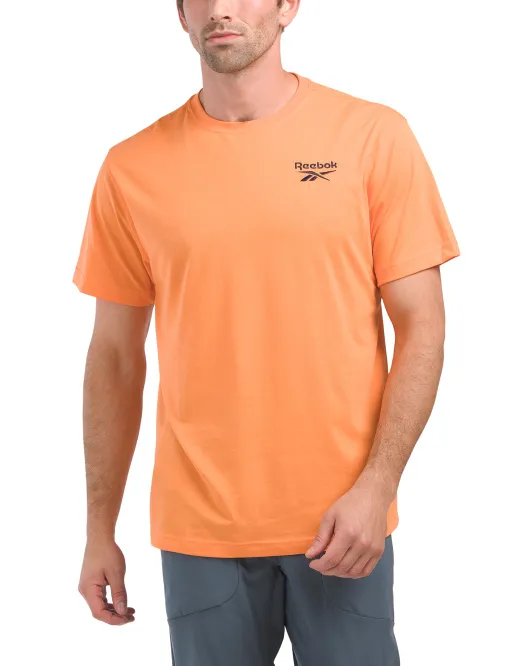 

Футболка с вышитым логотипом Reebok, цвет Nectarine