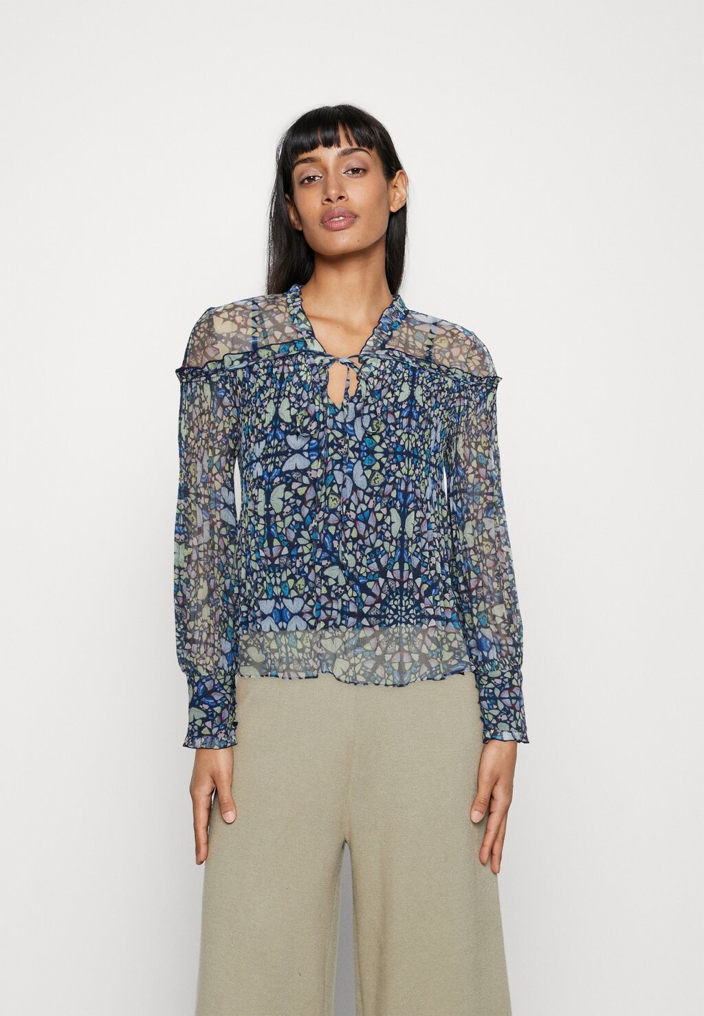 

Блуза Ted Baker