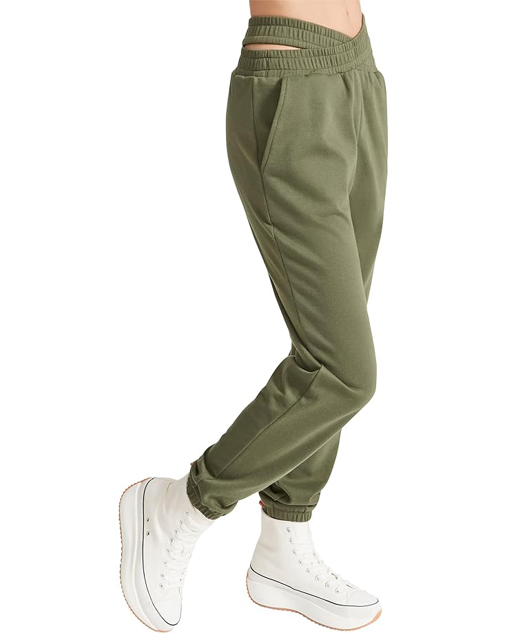 Брюки Madden Girl Joggers with Hip Cutouts, цвет Four Leaf Clover
