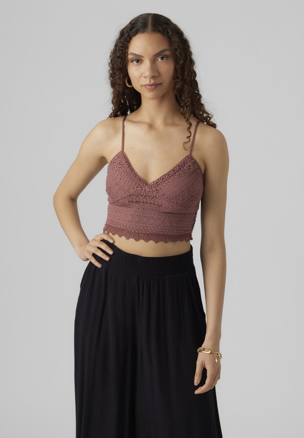 

Топ Vero Moda