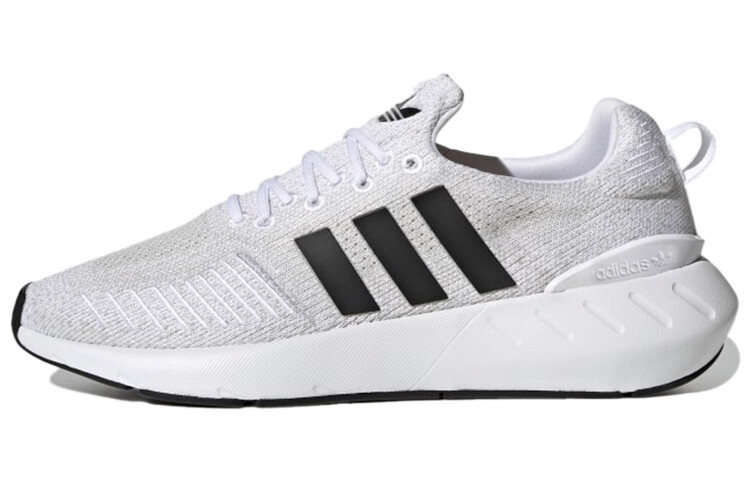 

Кроссовки Adidas Originals Swift Run 22 для бега, серый / белый